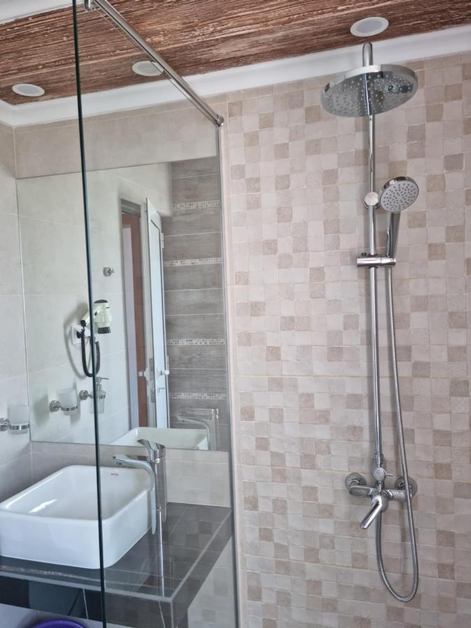 Vromos Guest House Tschernomorez Exterior foto
